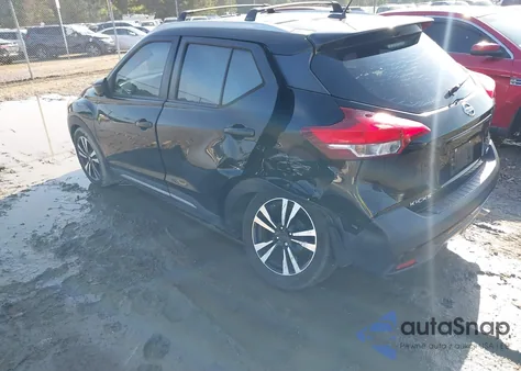 2019 Nissan Kicks S/Sr/Sv z USA, uszkodzony, nr VIN 3N1CP5CU0KL513763